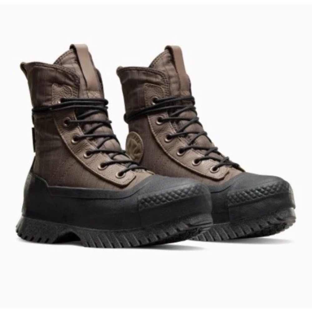 Converse Chuck Taylor All Star Lugged Platform Boot A05386C Men 8 / Womens 10